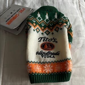 Tito’s vodka Green and Orange Sweater pre shrunk for your tree nwt